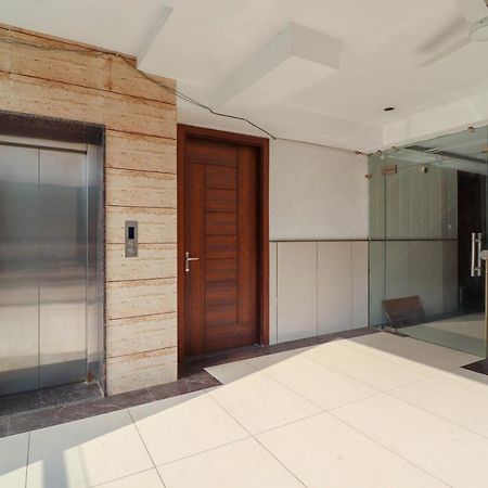 Capital O 76444 Hotel Hill-Top Inn Narendra Nagar מראה חיצוני תמונה