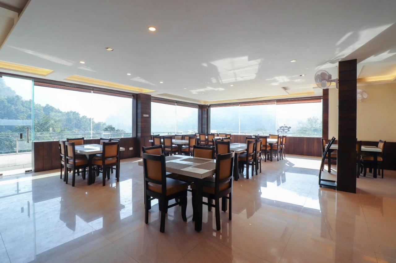 Capital O 76444 Hotel Hill-Top Inn Narendra Nagar מראה חיצוני תמונה